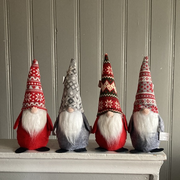 NWT- 14”- Set of 4- Red & Gray Holiday Gnomes Set w/ Red & Gray Sweater Hats - Picture 6 of 16